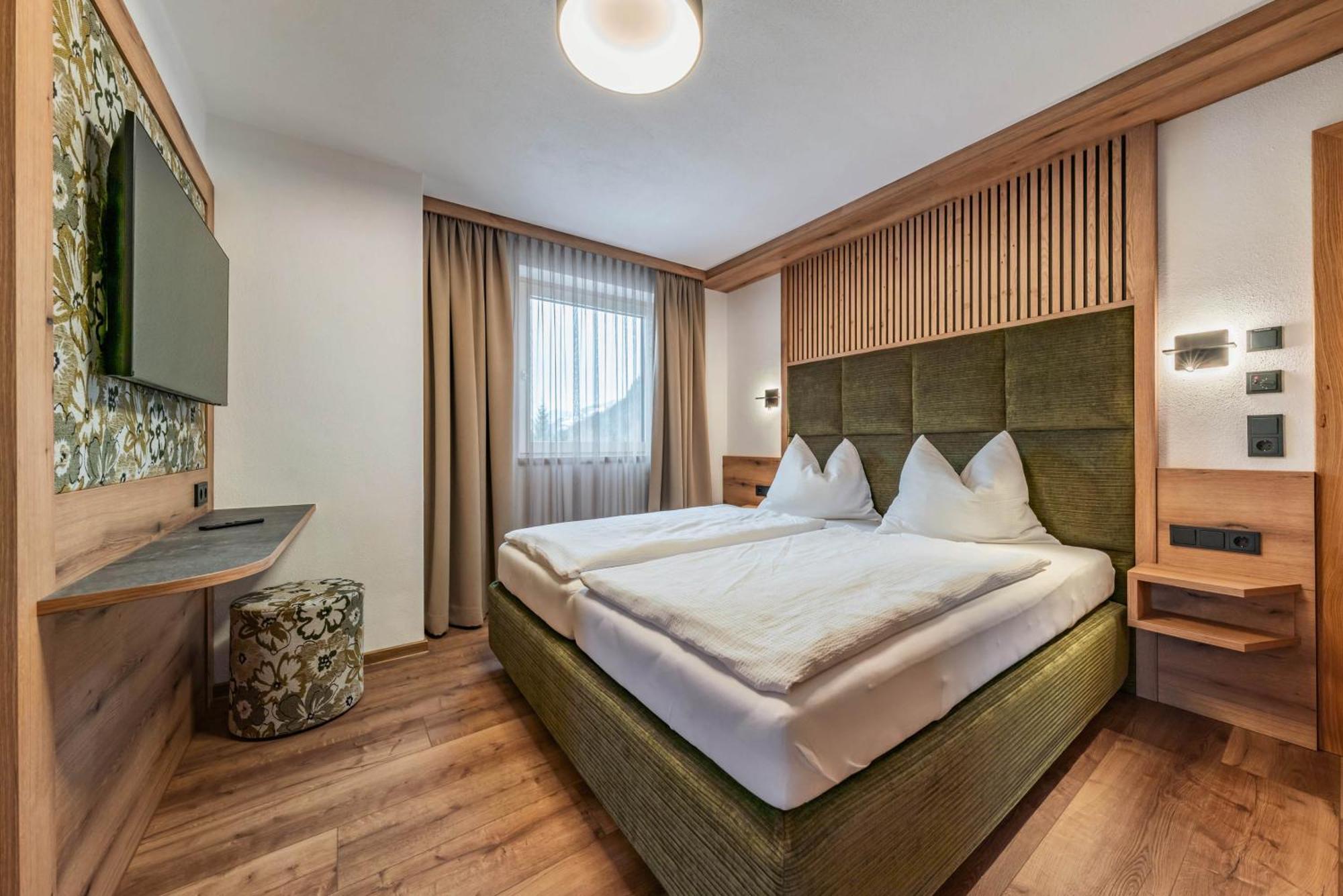 Montana Apartments Mayrhofen Extérieur photo