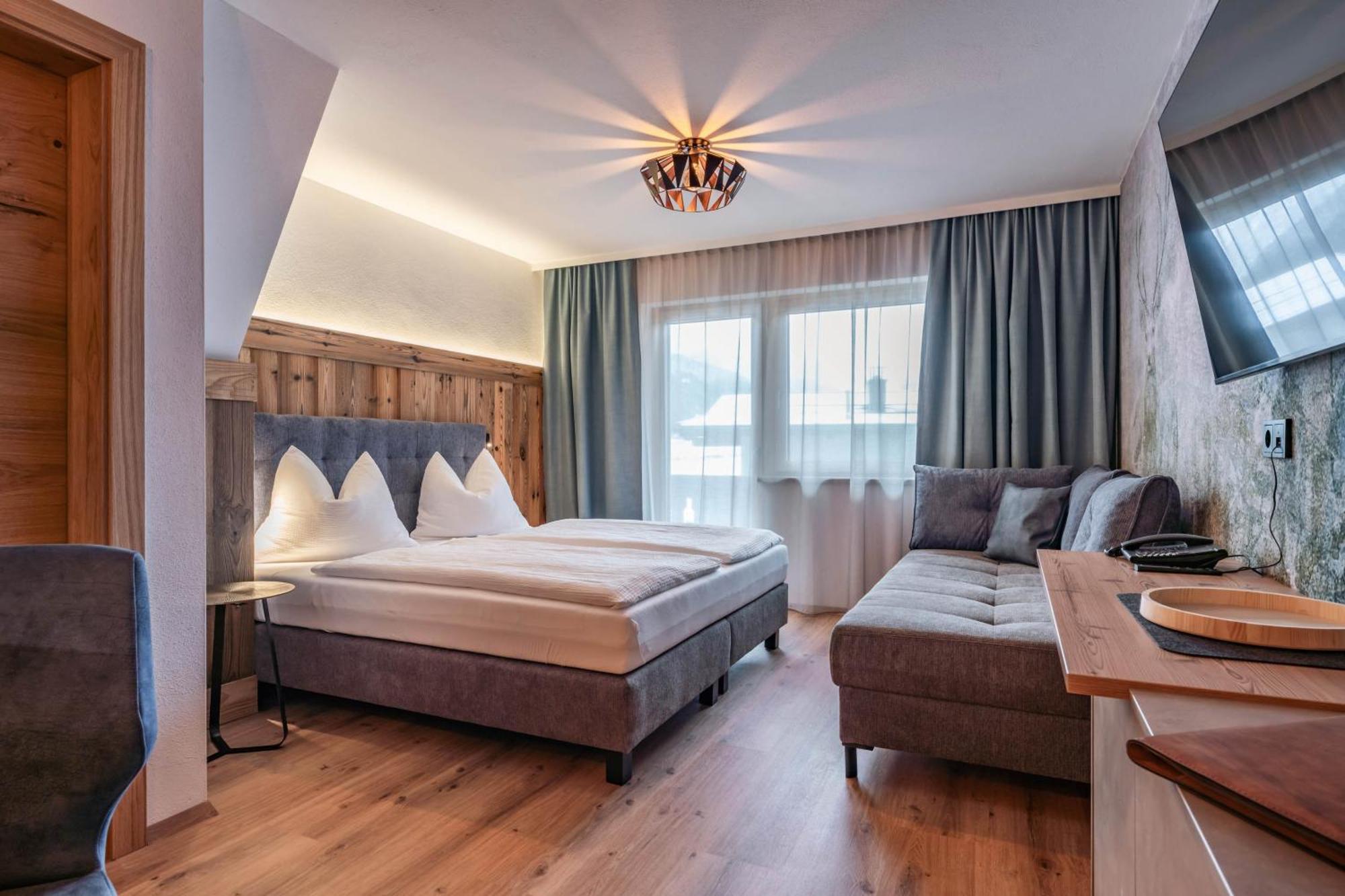 Montana Apartments Mayrhofen Extérieur photo