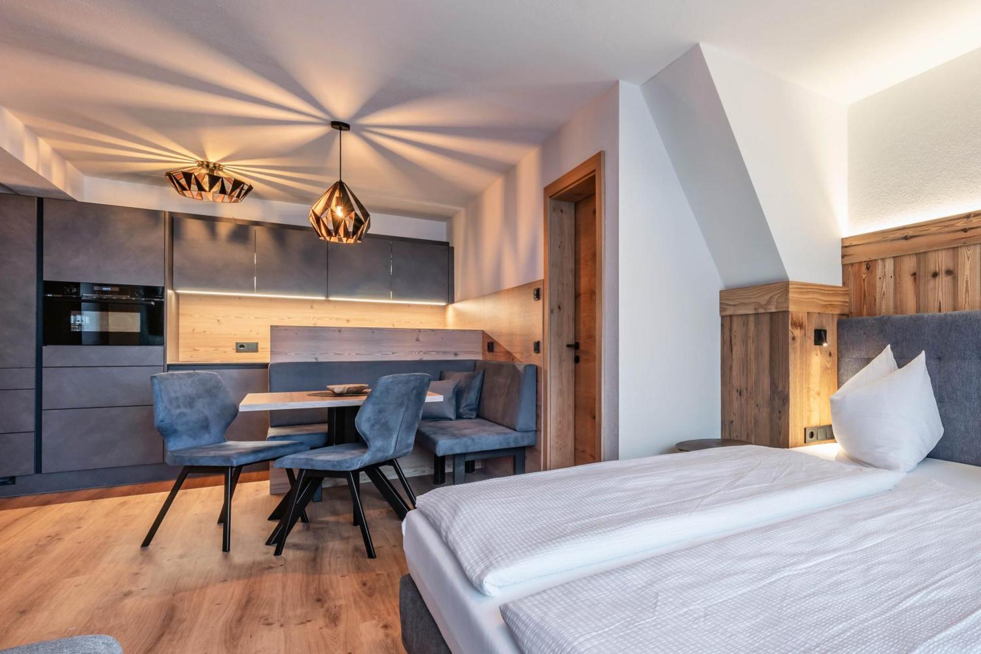 Montana Apartments Mayrhofen Extérieur photo