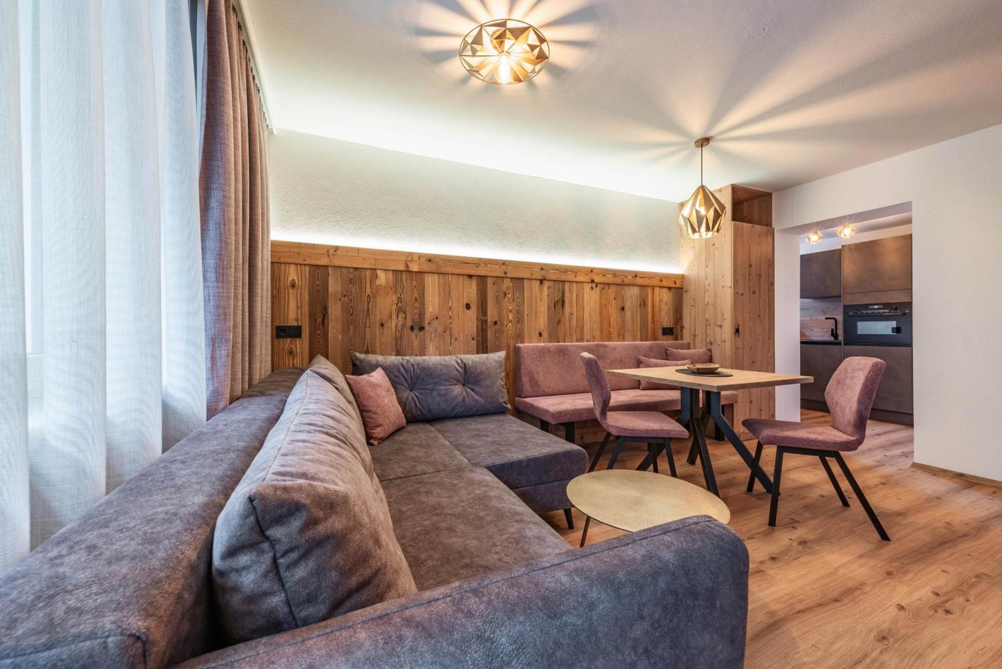 Montana Apartments Mayrhofen Extérieur photo
